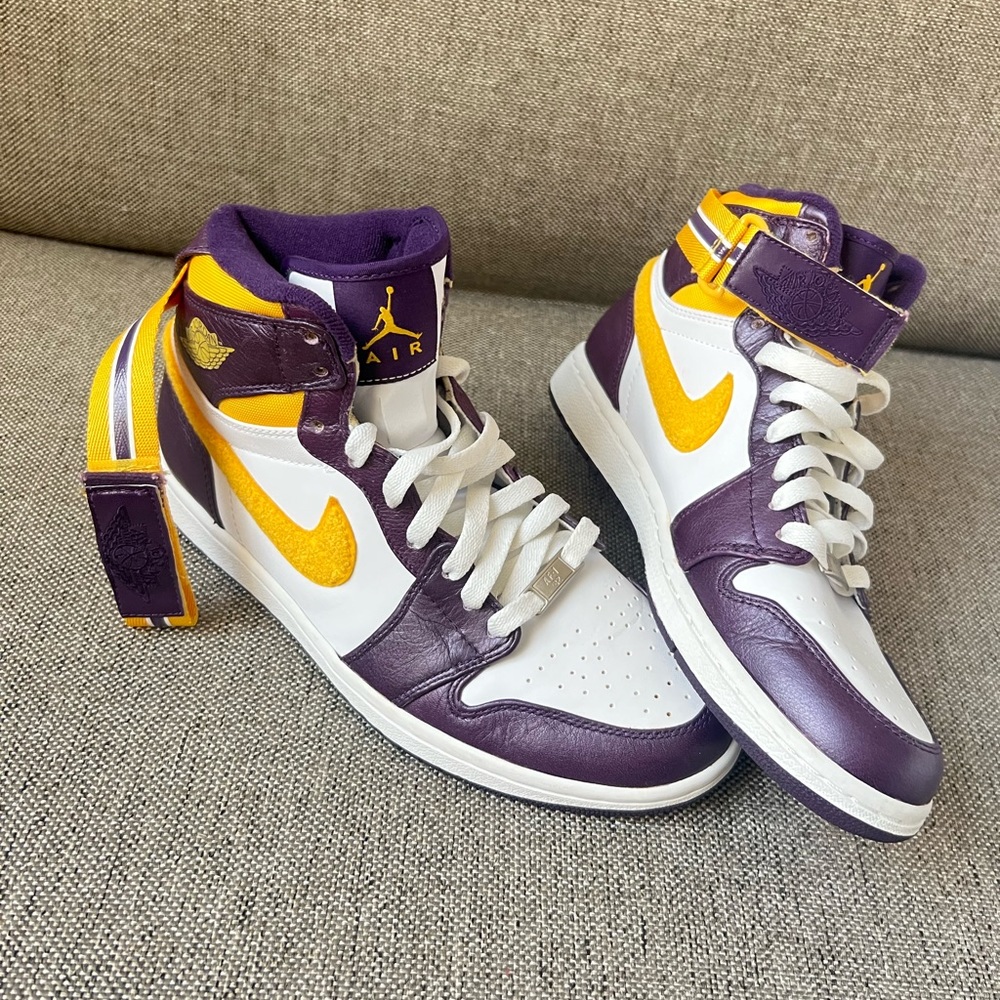 Jordan 1 Retro HighStrap Grand Purple